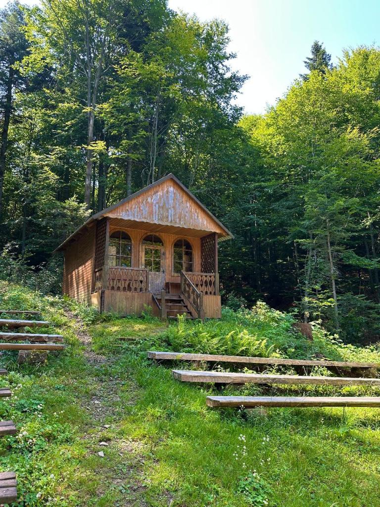 kapliczka pod trzema kopcami