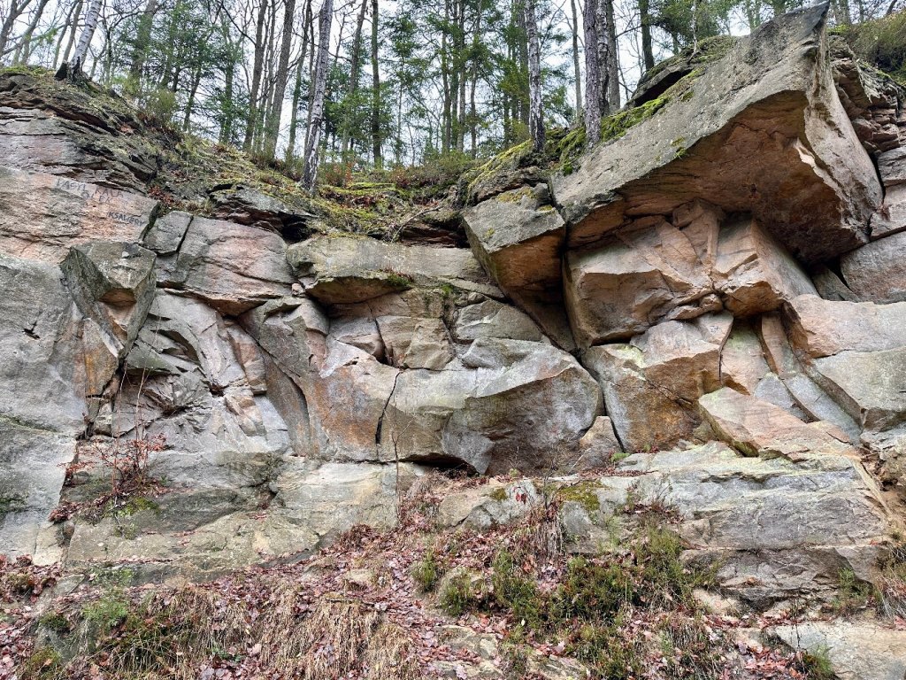 Oczy Ziemi w kamieniołomie Gębury i Jezioro&nbsp;Rejowskie